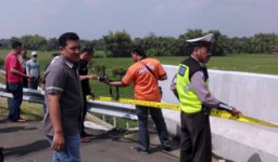 Ditemukan Rok Batik Dekat Potongan Kaki Manusia di Tol Jombang