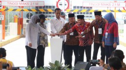Jokowi Respon Pemuda yang Ancam Penggal Kepalanya: Yang Sabar