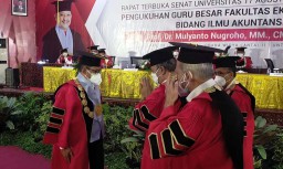 Dies Natalis ke-63 Untag Surabaya, Prof Nugroho Dikukuhkan Jadi Guru Besar