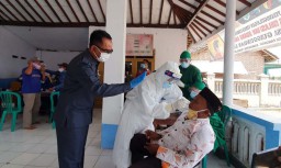Warga Ngamuk Tolak Pemakaman Pasien Corona, 42 Orang Di-rapid Test
