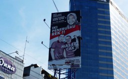 Reklame Eri-Cak Ji Bertebaran, Kapan Ada Penertiban Lagi?