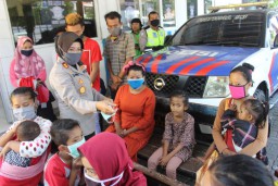 7 Mobil Elf Diamankan Polisi di Surabaya, Puluhan Orang Gagal Mudik