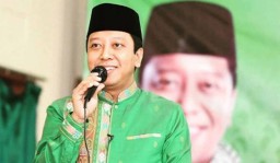 Ditangkap KPK di Sidoarjo, di Mana Rommy Salat Jumat?