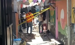 Satu Warga yang Meninggal Akibat Rumah Ambruk di Surabaya itu Seorang Ibu