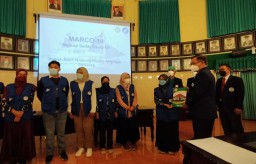 Rumah Sakit Terapung Ksatria Airlangga Tuntaskan Misi Madura Sadar Covid-19
