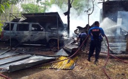 Rumah di Ponorogo Terbakar, Mobil Isuzu Panther Ikut Hangus