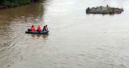 Mobil Tercebur di Tulungagung, Polisi: Sopir Diduga Salah Injak Rem