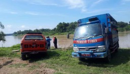 Cari Pria Tuban Loncat ke Bengawan Solo, Tim Gabungan Susuri Sungai