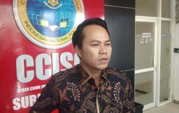 Tri Susanti Batal Datangi Pemeriksaan Sebagai Tersangka