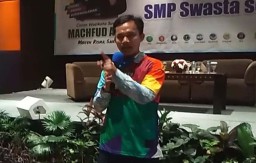 Tak Pernah Ditemui Wali Kota Risma, Guru SMP Swasta: Sungguh Kejam