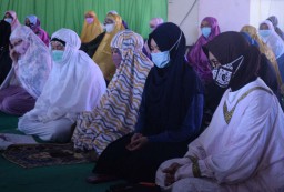 Istri Serda Mes Guntur Berharap Keajaiban: Kapalnya Diangkat, Krunya Selamat