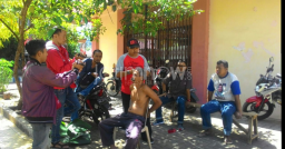 Penuhi Nazar Kemenangan, Relawan Khofifah di Pacitan Cukur Gundul