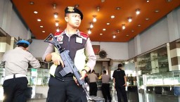 Jelang Lebaran, Polisi Perketat Penjagaan Toko Emas dan Bank