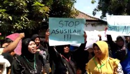 Oknum Pengasuh Ponpes Diduga Cabuli Santri, Warga Luruk Balai Desa
