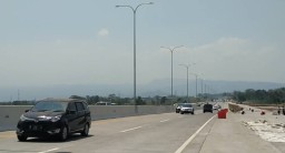 Water Barrier Gerak Sendiri di Tol Pandaan, Jasa Marga: Bukan Mistis