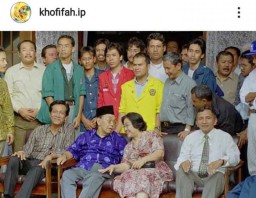 Nostalgia, Gubernur Khofifah Unggah Foto Kemesraan Tokoh Nasional