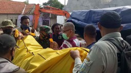 Sungai Pasuruan Meluap, Nenek dan Cucunya yang Hilang Ditemukan Tewas