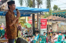 Hadiri Sedekah Bumi, Ketua DPRD Surabaya: Kami Komitmen Lestarikan Budaya Lokal