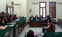 Sidang Pledoi, Vanessa Angel Minta Dibebaskan dari Dakwaan