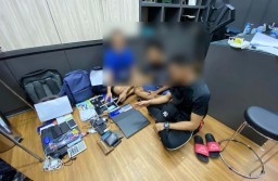 Polisi Gerebek Markas Sindikat Pejudi Baccarat di Apartemen Surabaya
