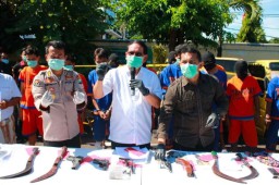 Sindikat Perampok Bersenpi dan Penadah Antar Provinsi Digulung