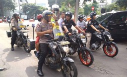 Diajak Makan Coklat dan Berpatroli, Siswa SLB: Terima Kasih Pak Polisi