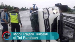 Video: Mobil Pajero Terbalik di Tol Pandaan