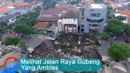 Video: Melihat Jalan Raya Gubeng yang Ambles dari Langit