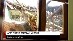 Video: Atap Ruang Sekolah di Ponorogo Ambruk
