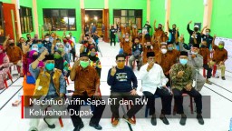 Video: Machfud Arifin Sapa RT dan RW Kelurahan Dupak