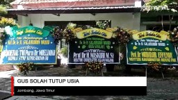 Video: Karangan Bunga Penuhi Ponpes Tebuireng Jombang