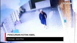 Video: Pencurian Kotak Amal Masjid Terekam CCTV