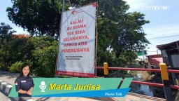 Photo Talk: Warga Minta Risma Maju Lagi sebagai Wali Kota Surabaya