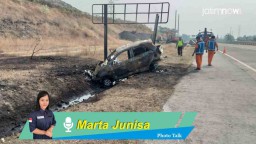 Photo Talk: Mobil Terbakar di Tol Gempol-Pasuruan, Pengemudi Tewas