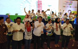 Nobar Debat Capres yang Digelar Timses Jokowi Jatim Berlangsung Meriah