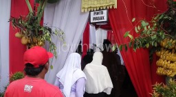 Suara Gus Ipul Tinggalkan Khofifah di "TPS Bung Karno”