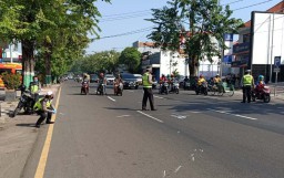 Jadi Korban Tabrak Lari di Pasuruan, Istri Tewas, Suami Terluka