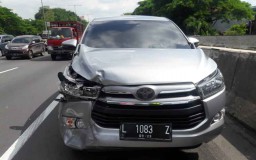 Tabrakan Karambol di Tol Perak, Tidak Ada Korban