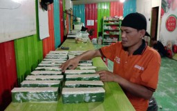 Tempe Pasar Induk Osowilangun Surabaya Berkualitas dan Higienis