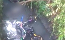 Seorang Pria Ditemukan Tewas dalam Sungai, Motor KLX Jadi Saksi Bisu