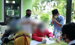 Nakes di Surabaya Disebut Belum Terima Insentif Sejak Awal 2021