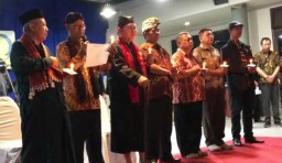 Tokoh Lintas Agama Surabaya Bersatu Tolak People Power
