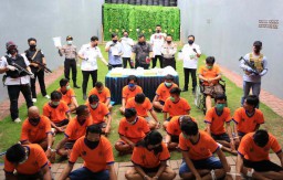 Tak Sampai Satu Bulan, 23 Kasus Narkoba Jaringan Surabaya Dibongkar