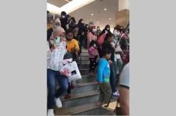 Gempa di Malang Juga Bikin Panik Pekerja dan Pengunjung Mal Surabaya
