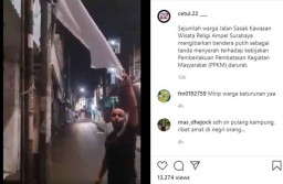 Viral Video Sejumlah Bendera Putih Terpasang di Jalan Sasak Surabaya