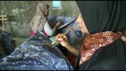 Video: Melihat Tempat Pembuatan Batik Tulis di Ponorogo