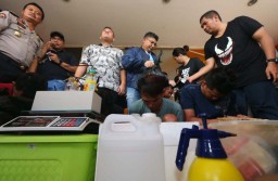 Tembakau Enak Jadi Kode Transaksi Ganja Sintetis Produksi Surabaya