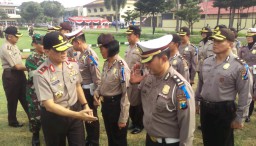 Polda Jatim Gelar Apel Pasukan 'Operasi Ketupat Semeru 2018'