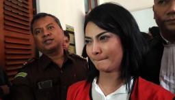 Menanti Vonis Vanessa Angel