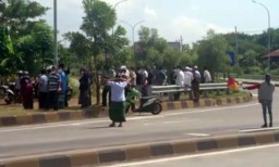 Viral Ambulans Jenazah Pasien Covid-19 Dihadang, Lurah: Tidak Benar